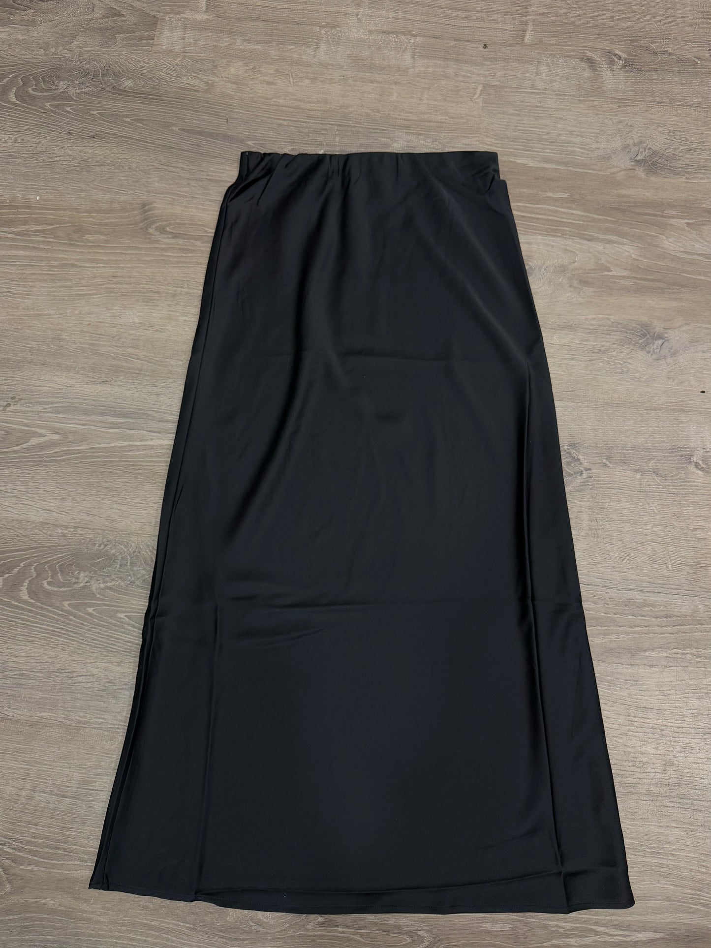 POINT SATIN STRAIGHT SKIRT
