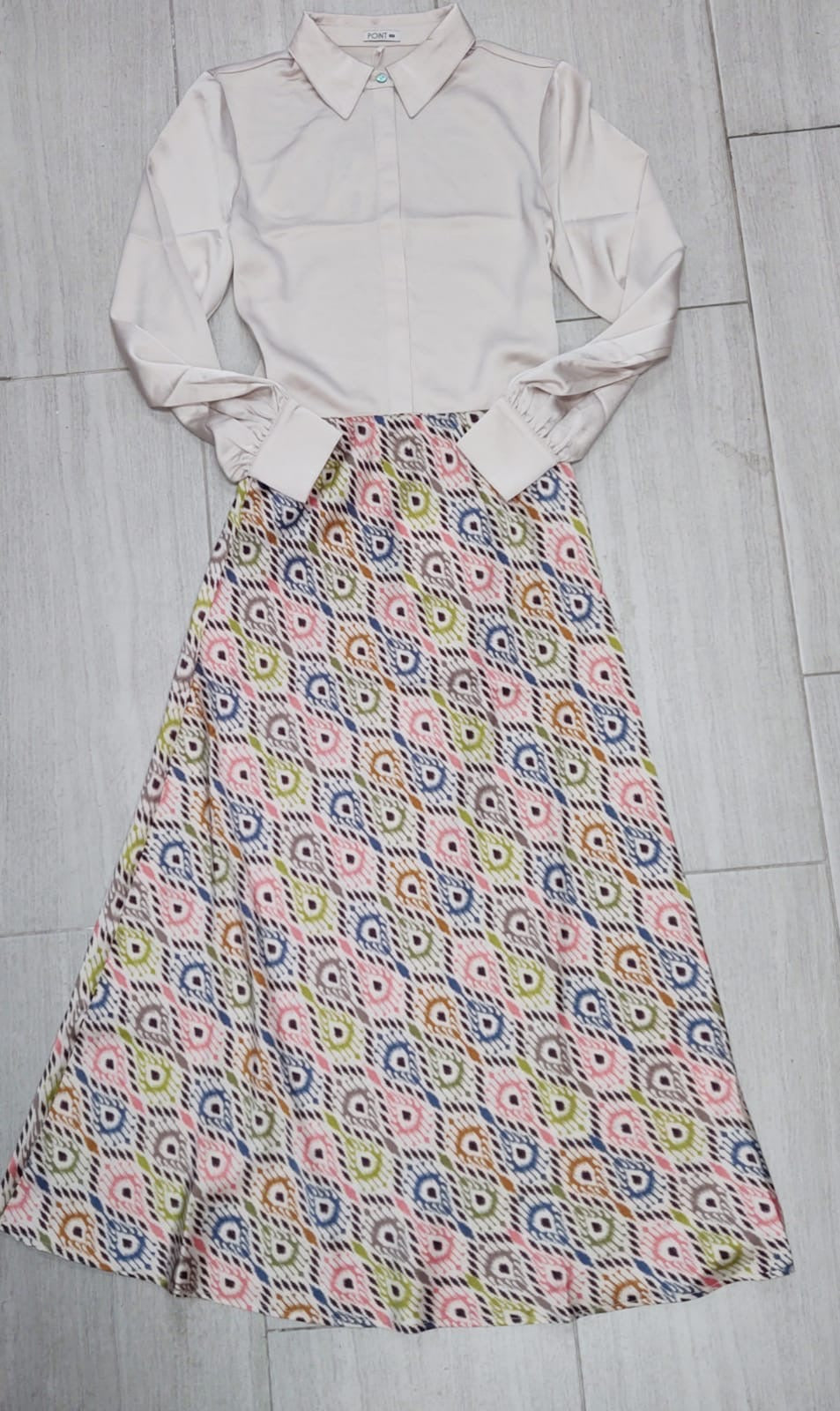 MAXI SKIRT WITH PRINTED FABRIC