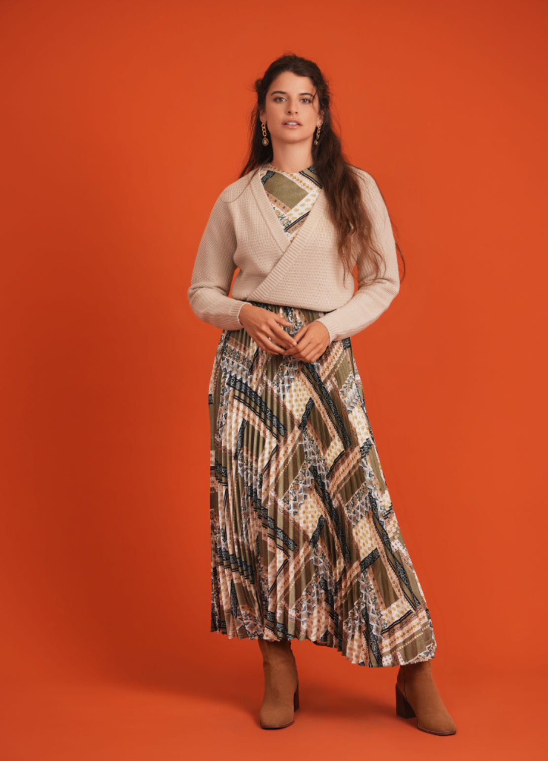 OLIVE PLEATED JUMPER