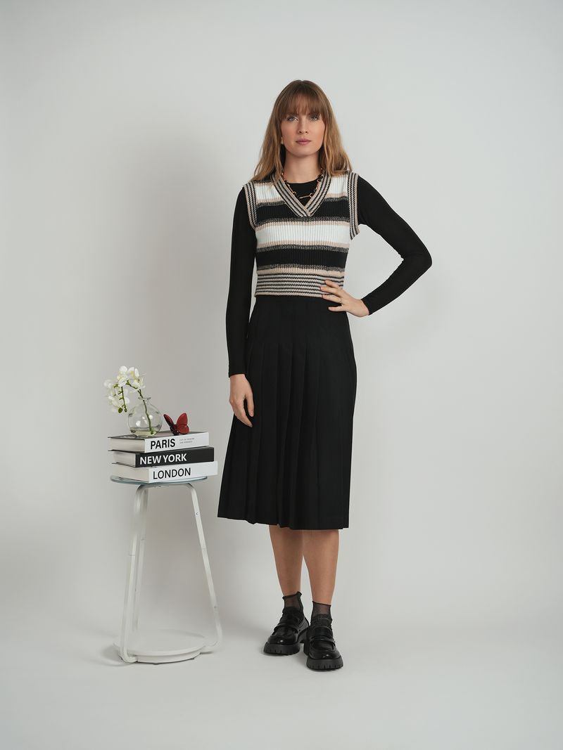 SOFT KNIT STRIPE VEST