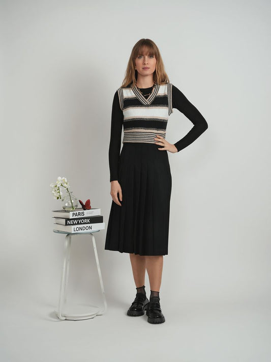 SOFT KNIT STRIPE VEST