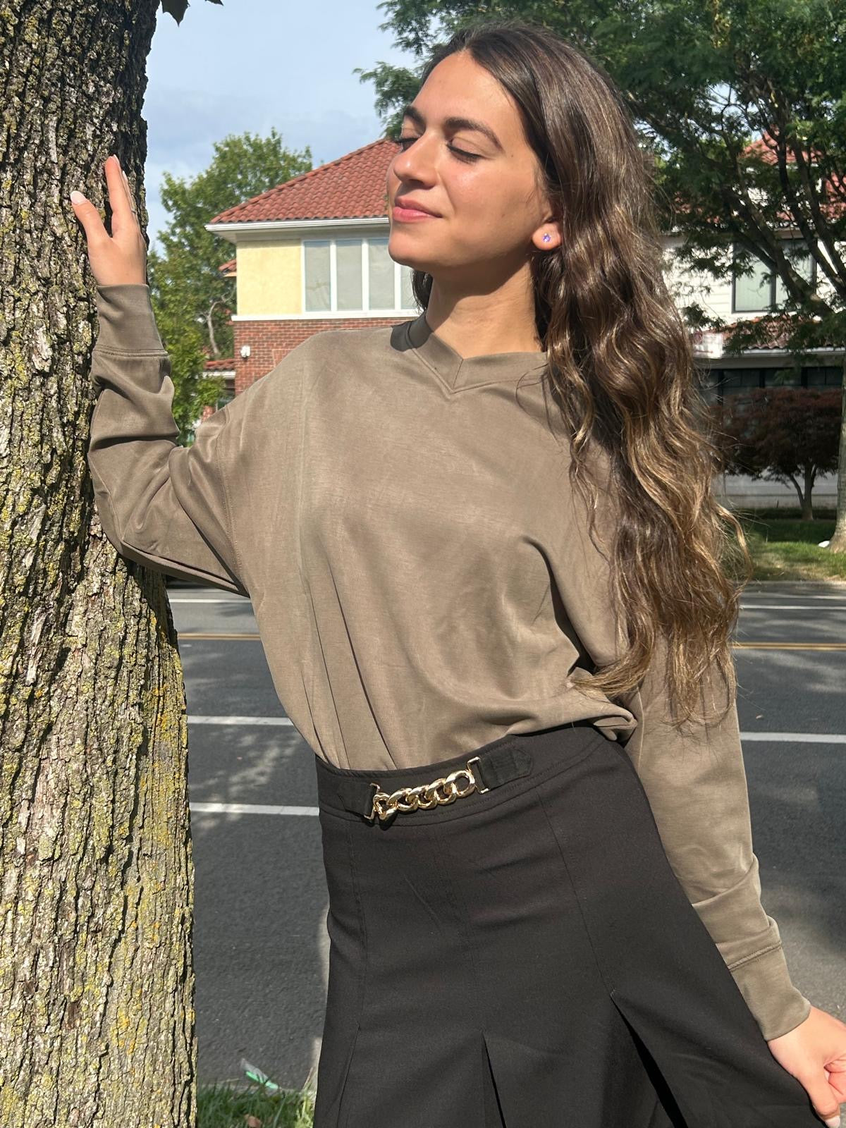 WIDE CUT SWEATER