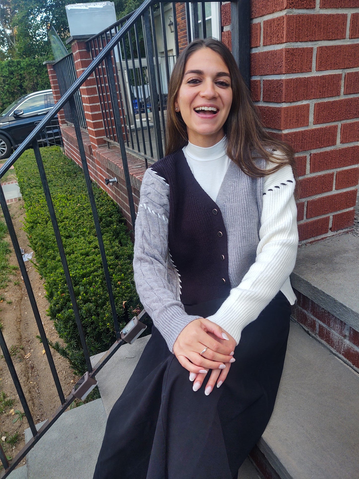 STITCH CARDIGAN