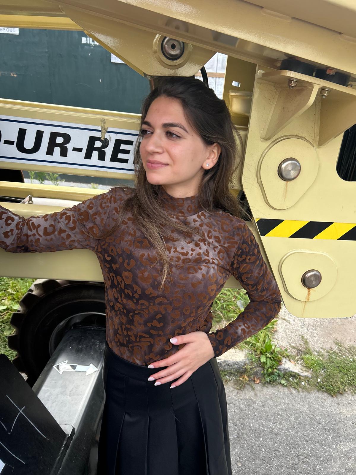 LEOPORD VELVET PRINT MESH TURTLENECK