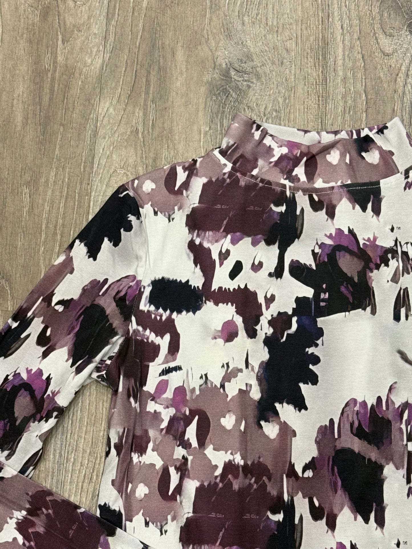 PRINTED TURTLENECKS