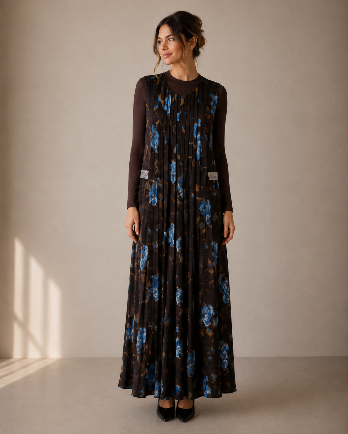 PLEATED FLORAL PRINT DRESS