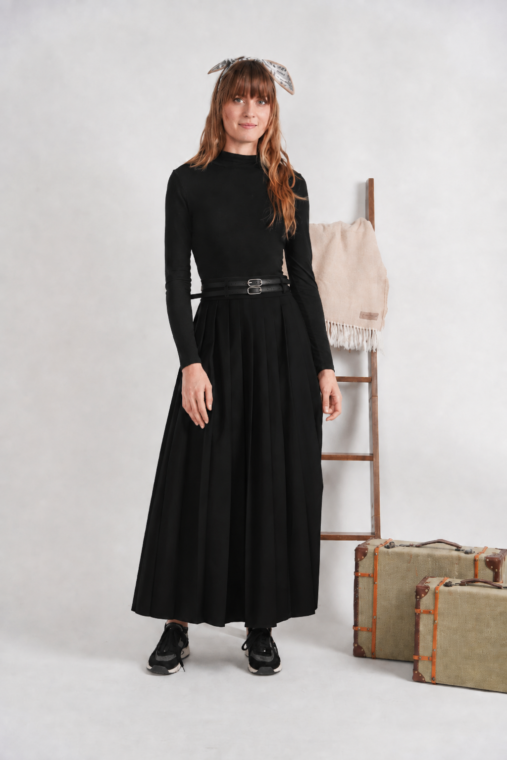COOL WOOL PLEATED DOUBLE BELTED SKIRT