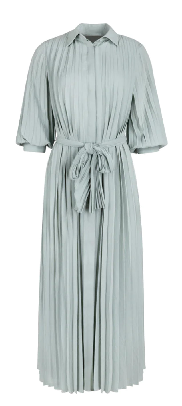THE PLEAT DRESS