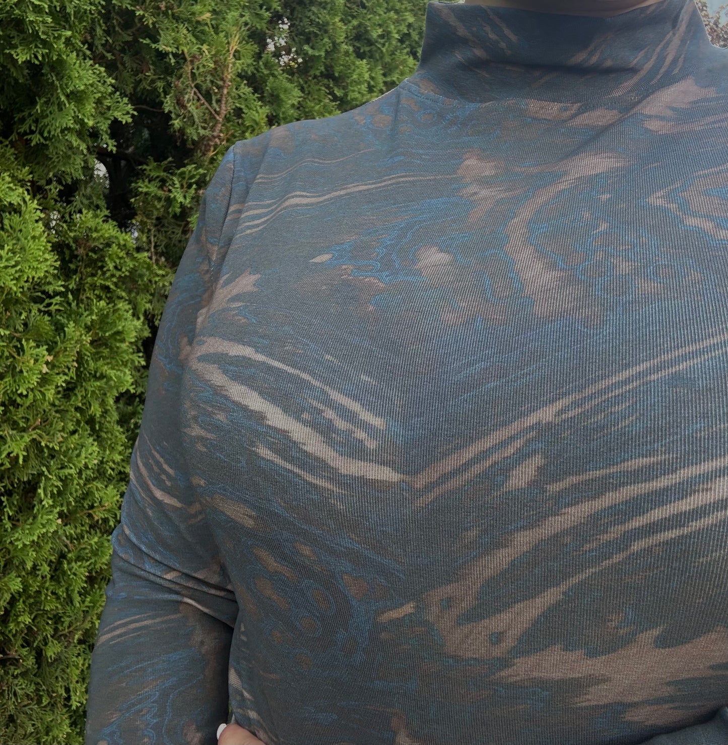 PRINTED TURTLENECKS