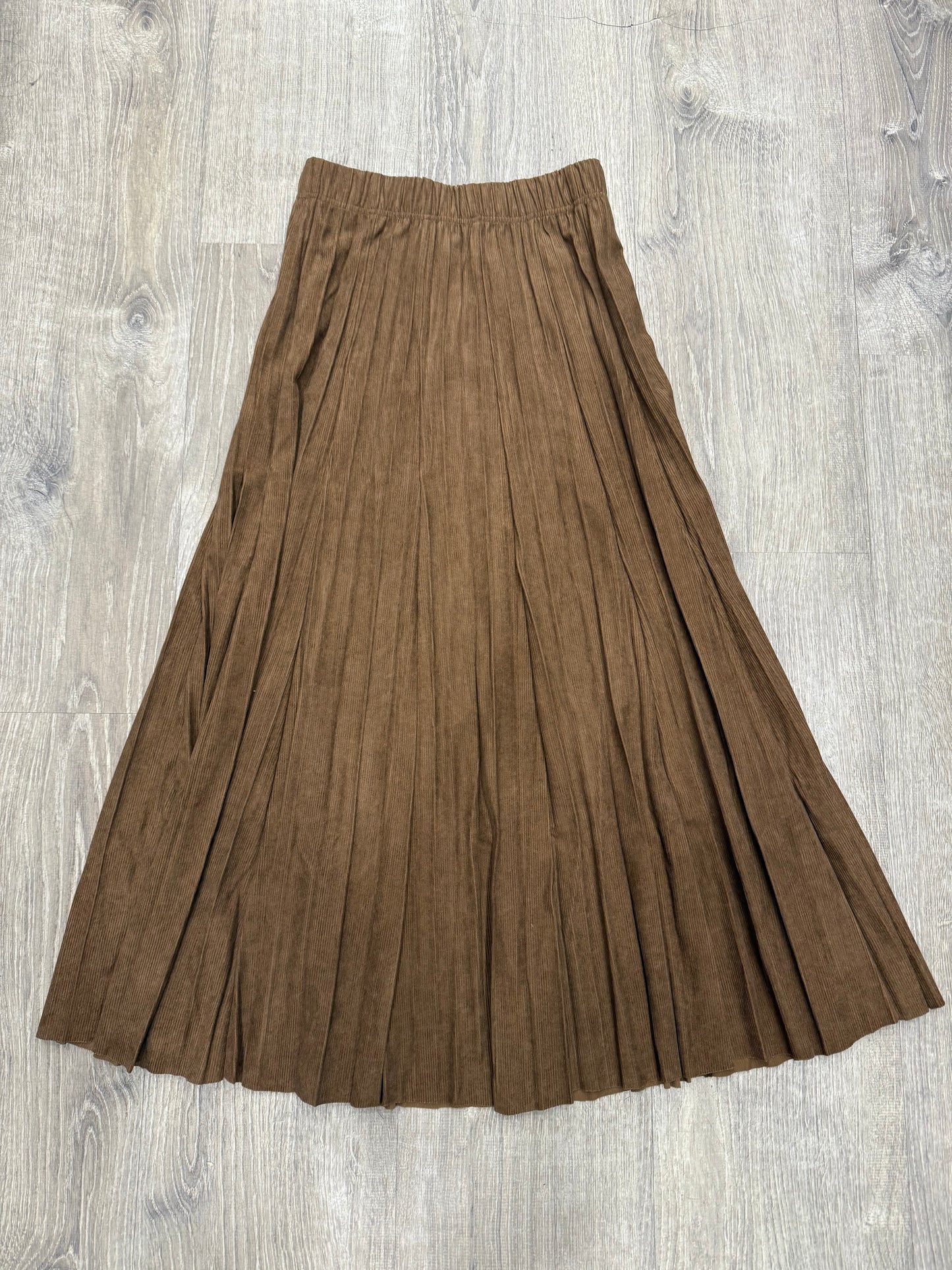 MIDI LENGTH CORDUROY SKIRT