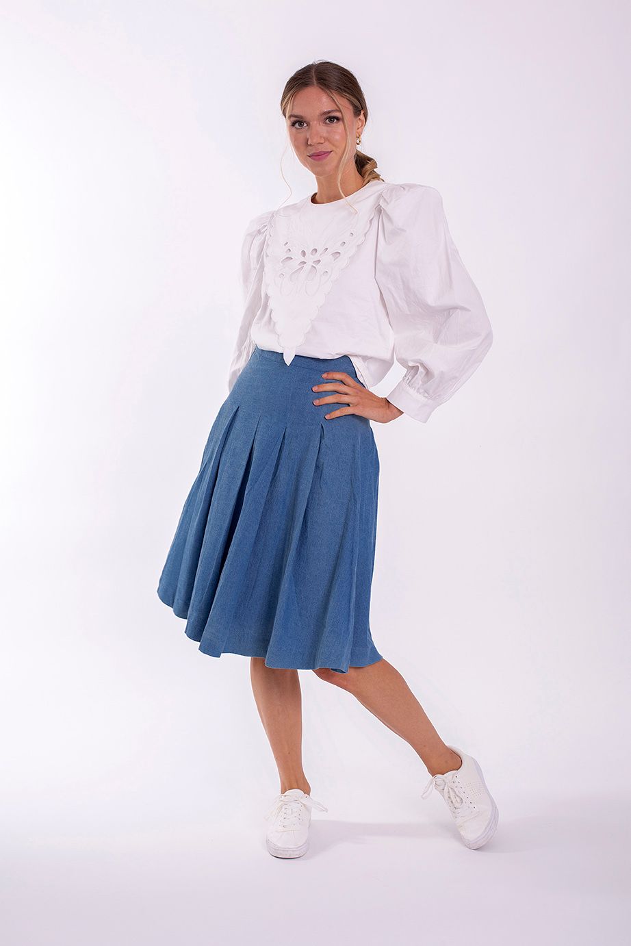 Vintage Laced Bib Top