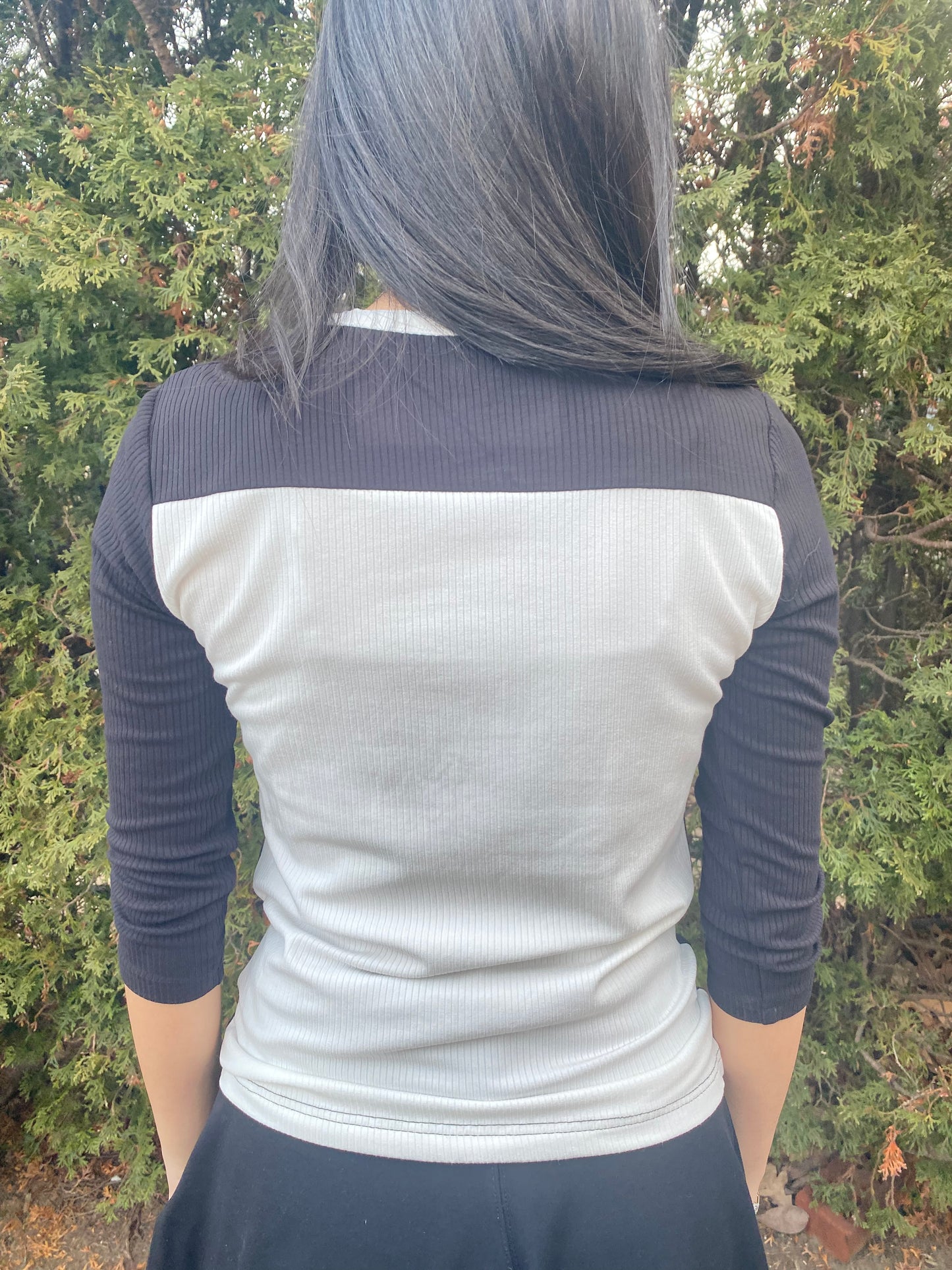 Ribbed Contrast Back Tee