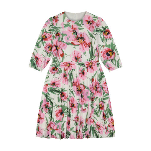 Oversized Floral Splash with Neat Pleats