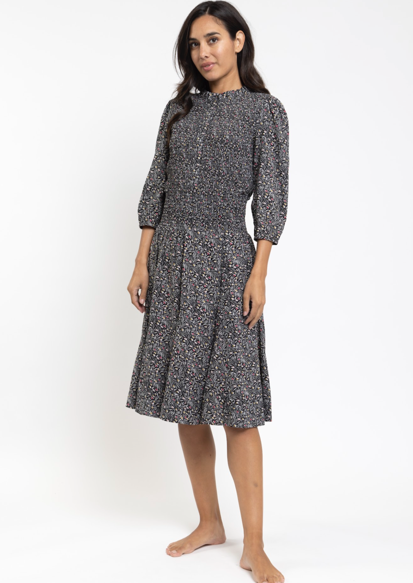 BLACK FLORAL PRINT SMOCKED SET