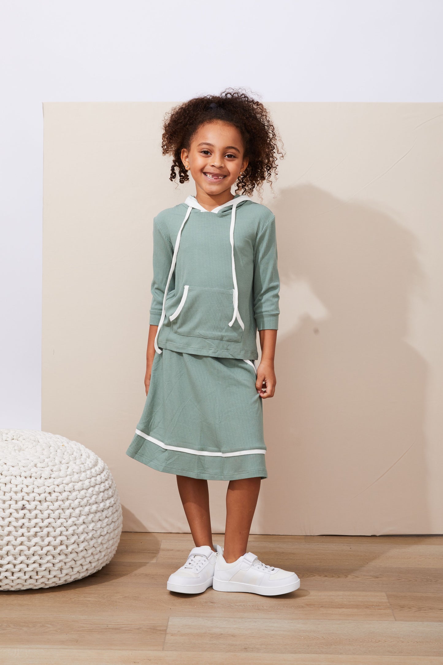 Olive Ribbed Set with White Piping