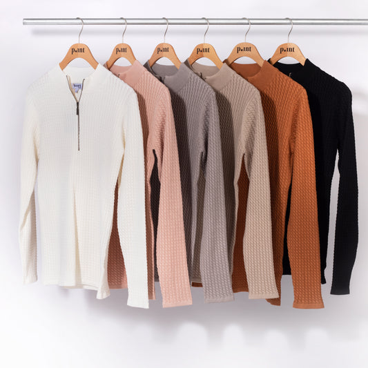 Point Cable Knit Half Zip
