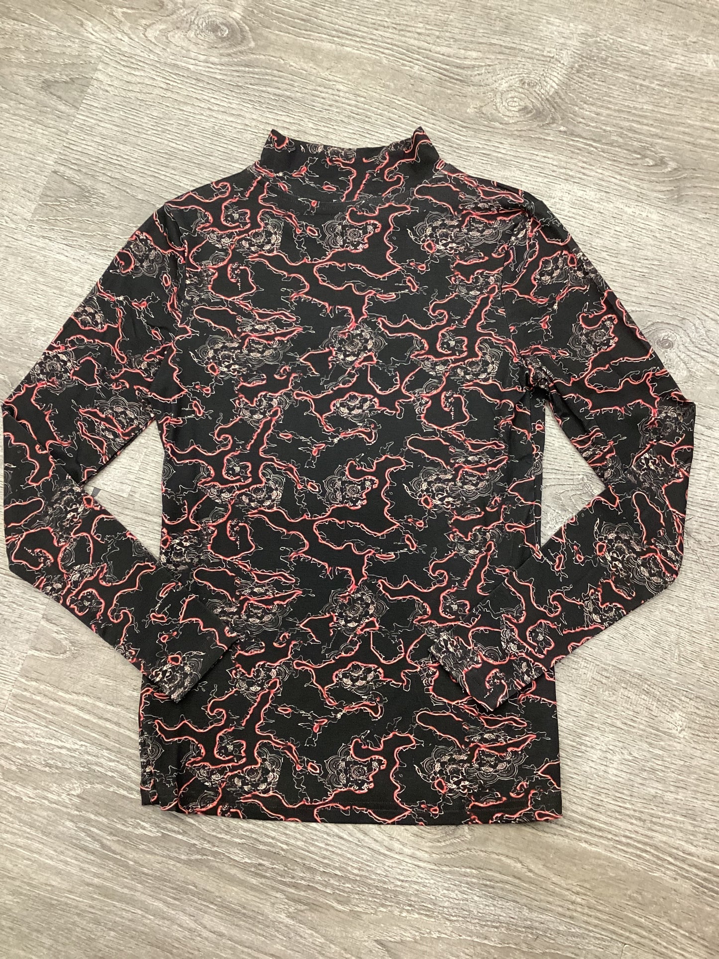 Chic Graphic Turtlenecks