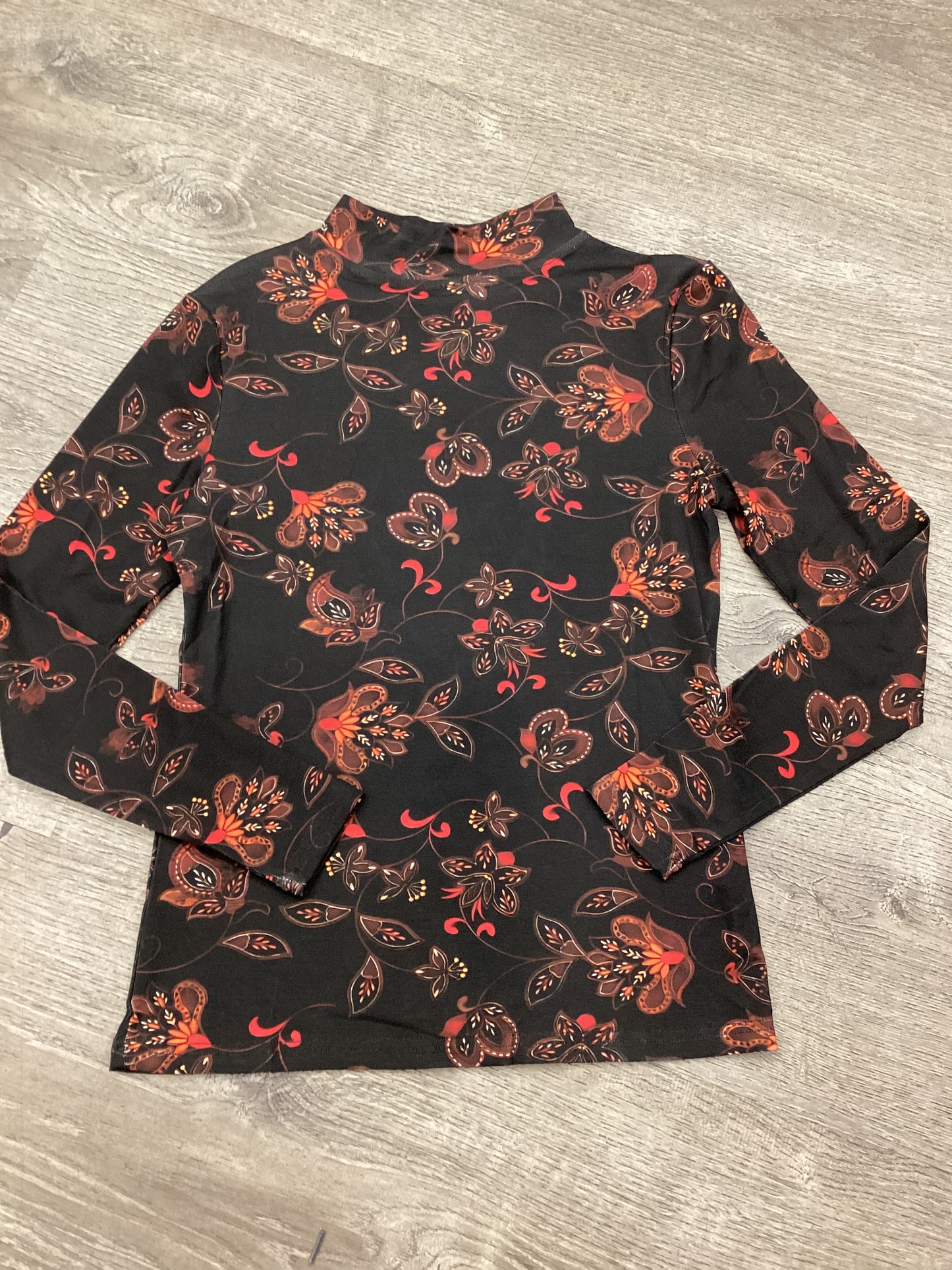 Chic Graphic Turtlenecks