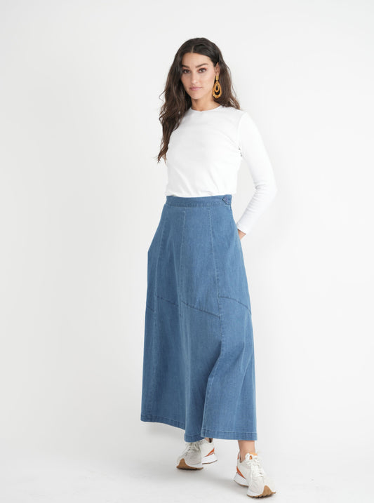 CHAMBRAY TRUMPET SKIRT