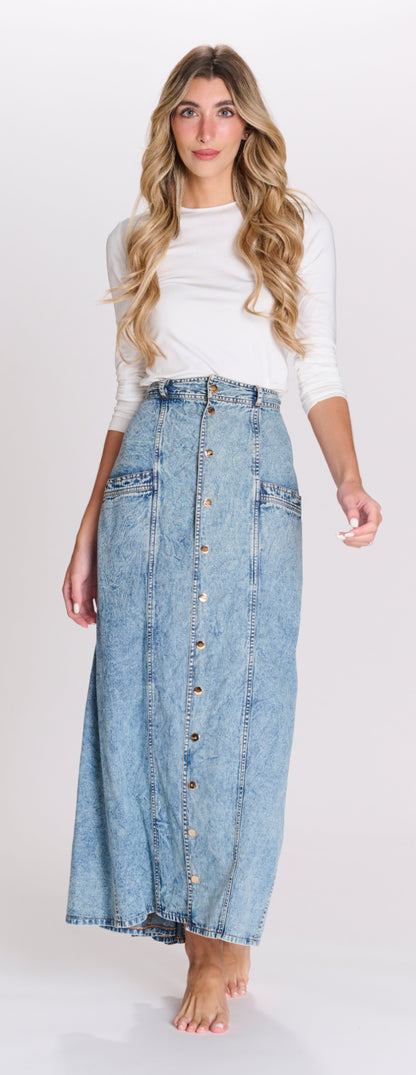 THE SNAP FRONT DENIM ALINE SKIRT