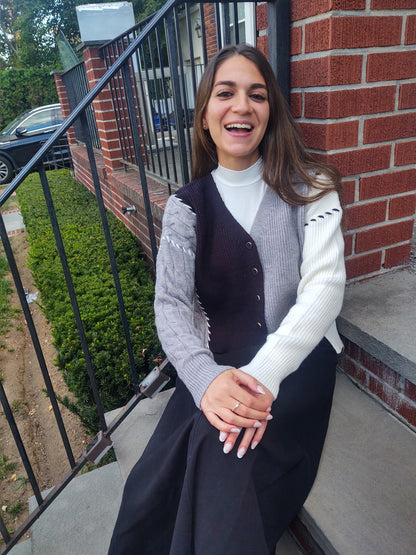 STITCH CARDIGAN