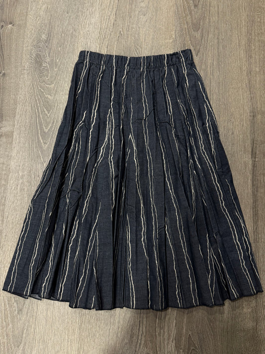 CORDUROY PLEATED SKIRT