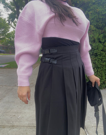 PLEATED SIDE BELT SKIRT