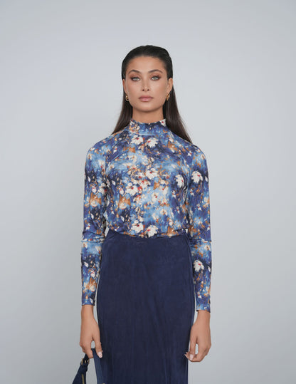 POINT PRINTED MOCK NECK TOP