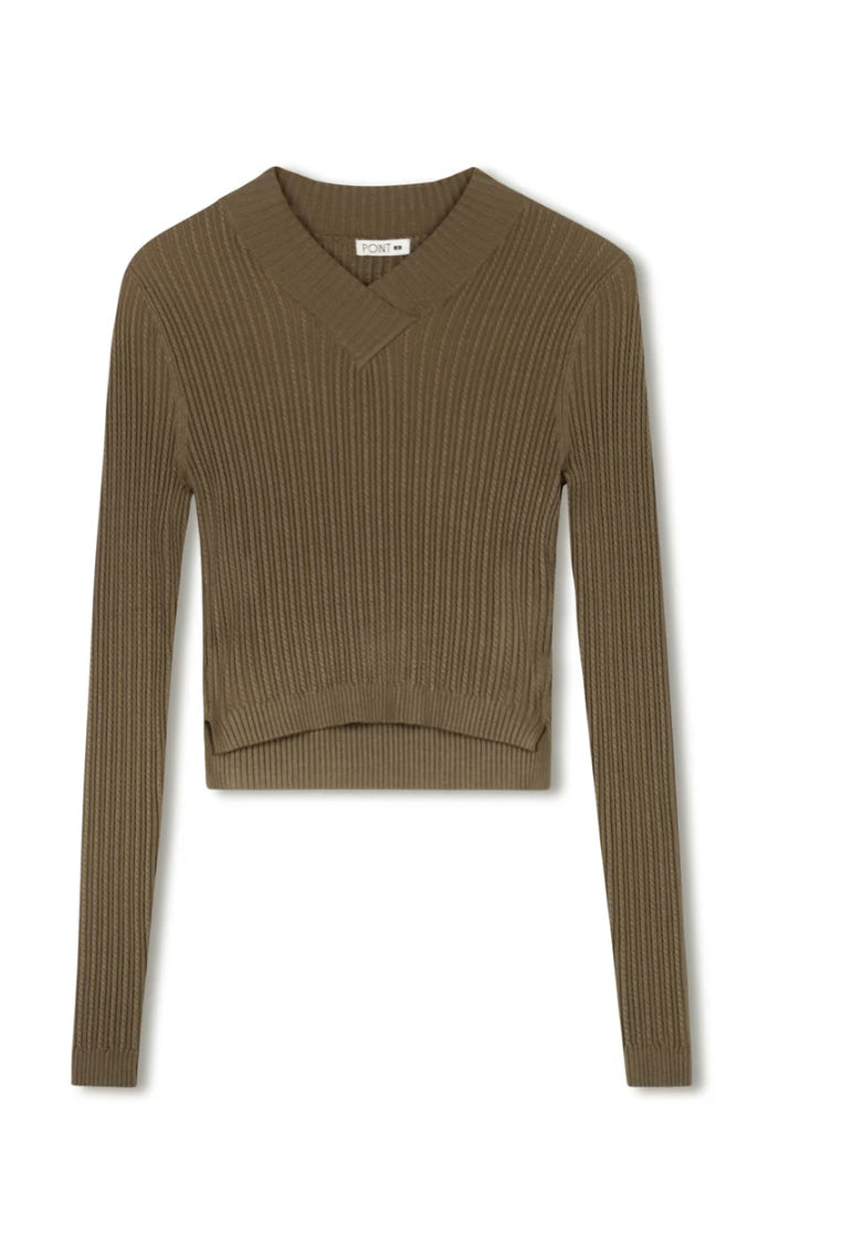POINT V NECK CABLE SWEATER