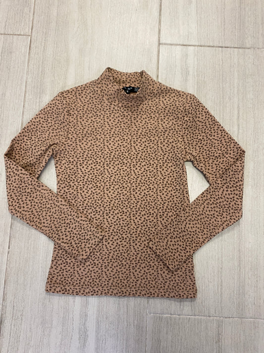 BIEGE FLORAL MOCKNECK