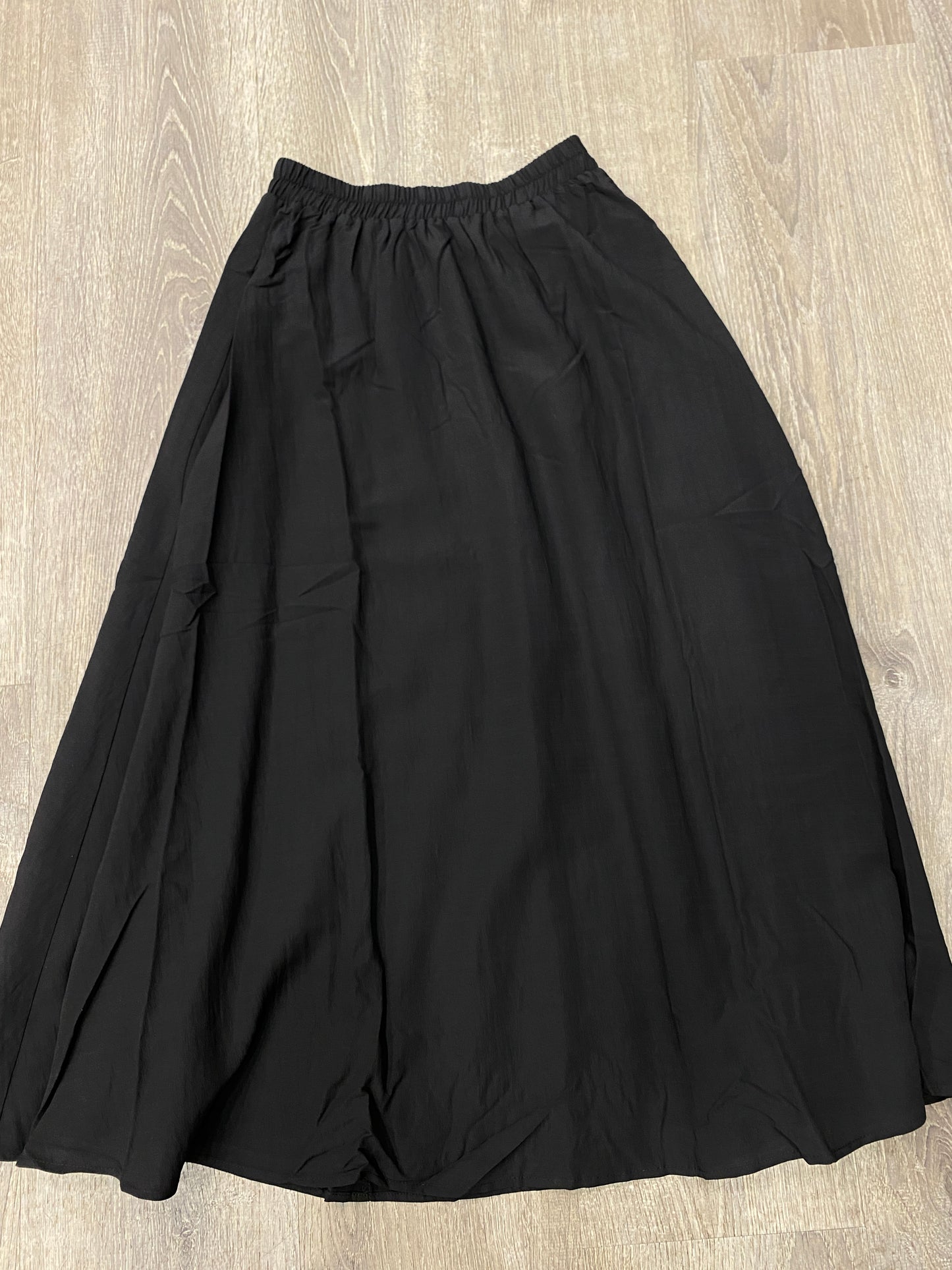 EVEN HEM MIDI SKIRT