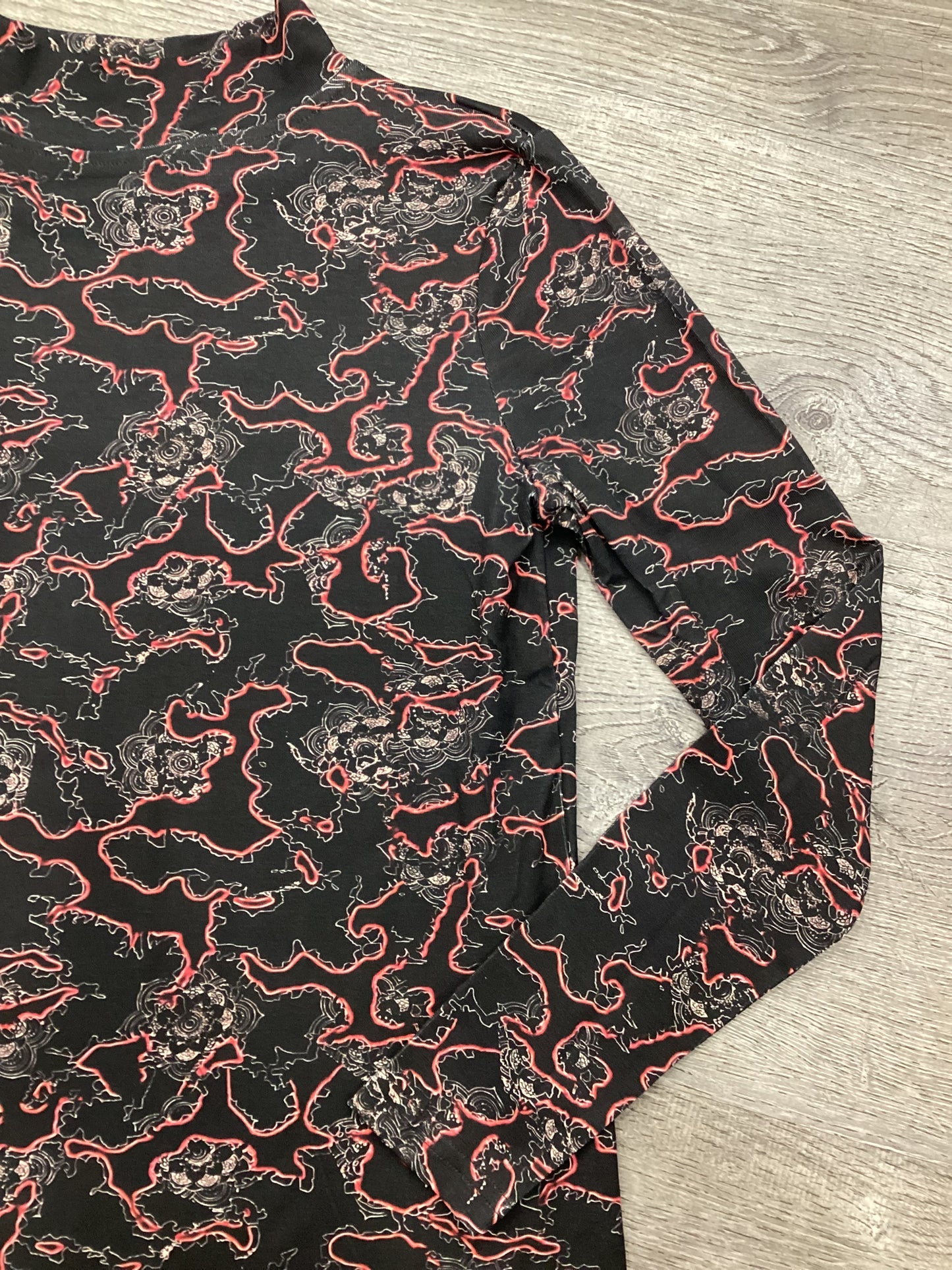 Chic Graphic Turtlenecks