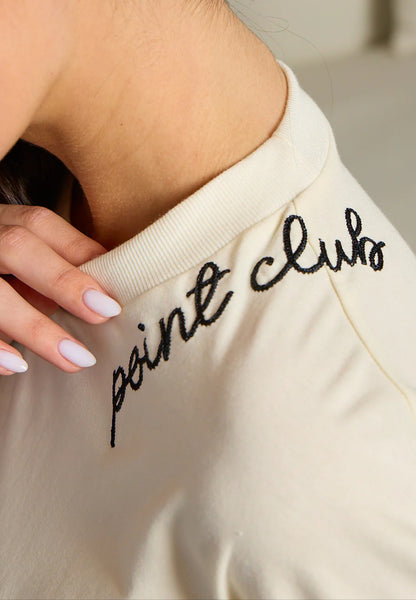 POINT EMBROIDERED TEE