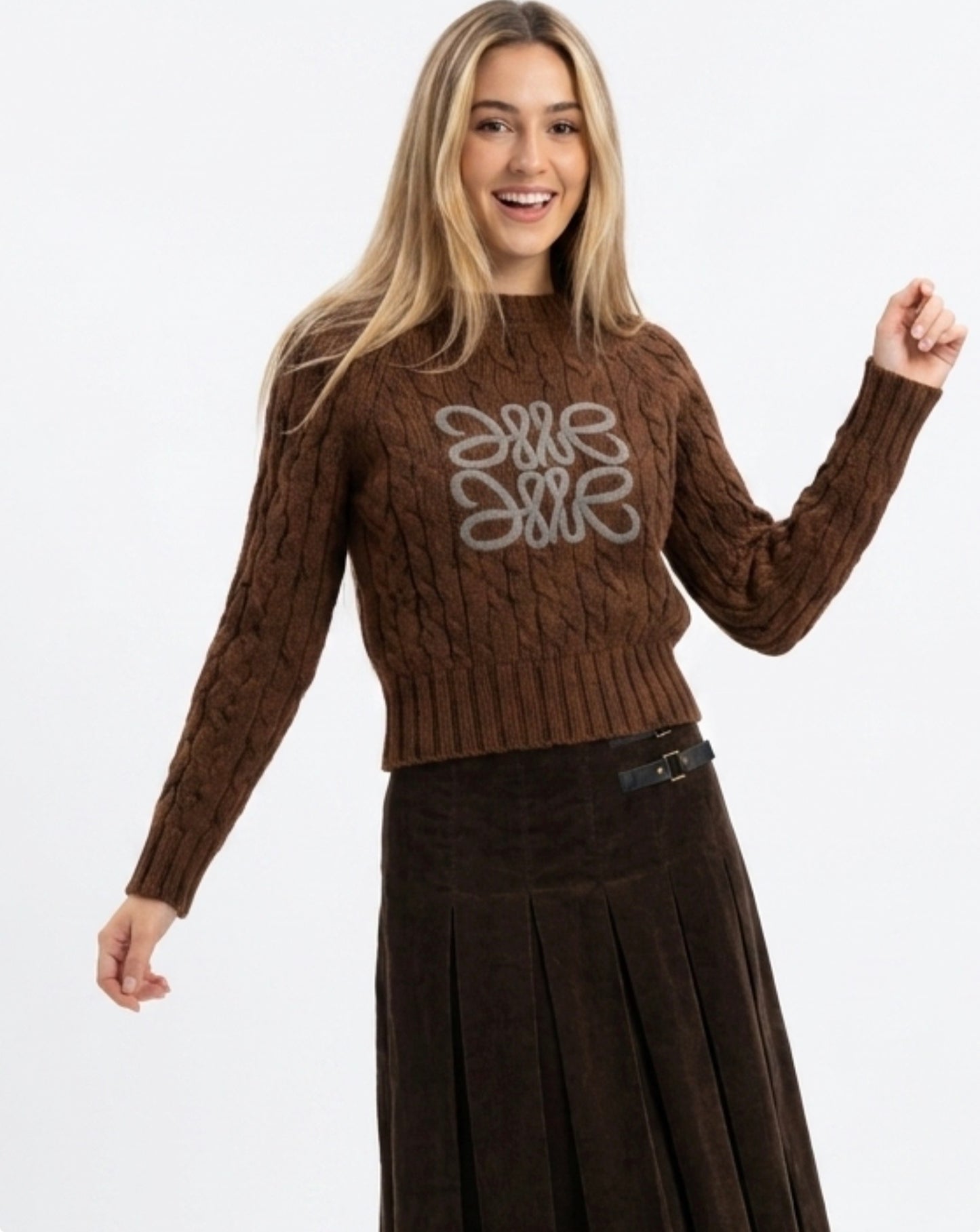 KNIT SWEATER