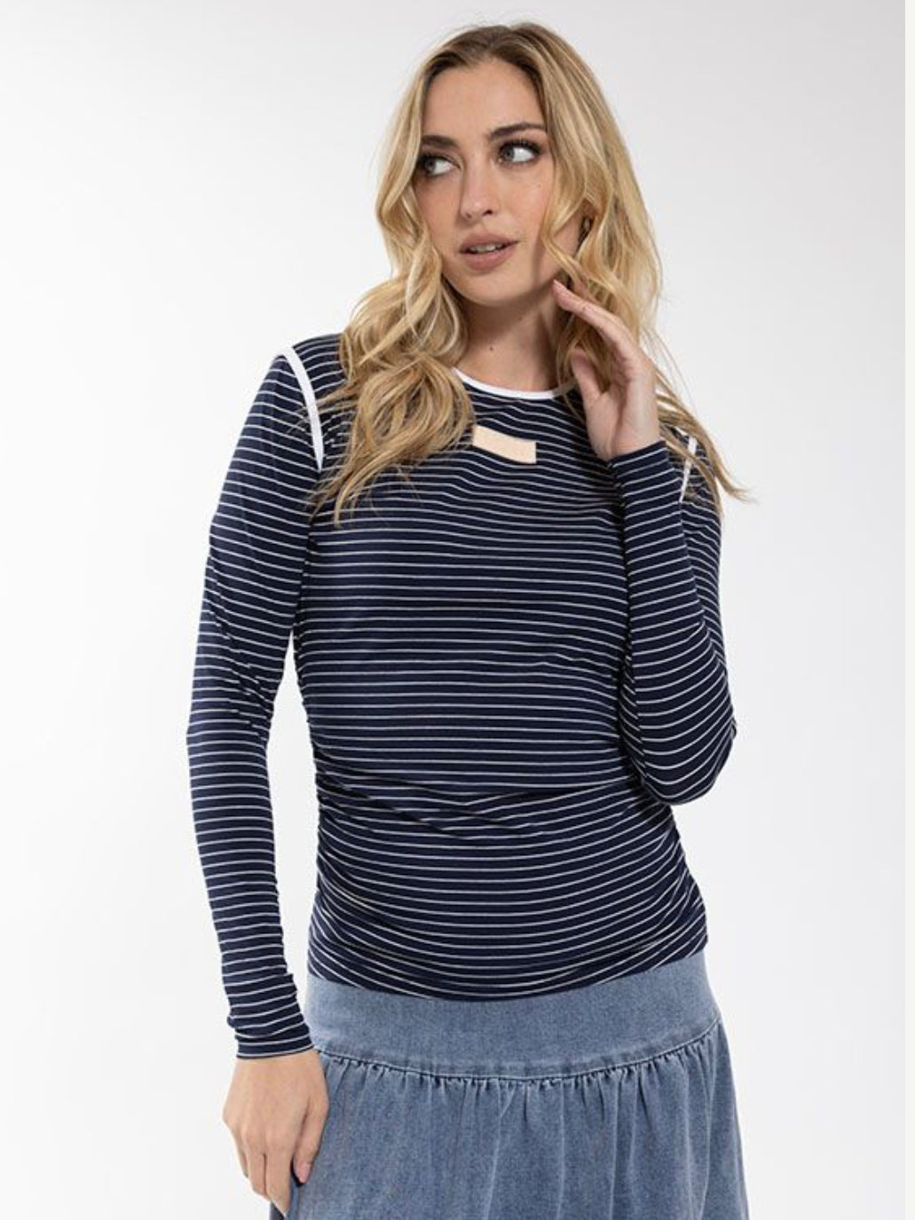 STRIPED RUCHED TEE