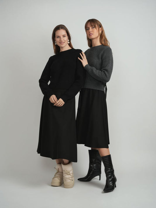 SIDE BELT SWEATERS