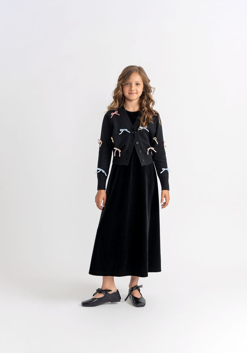 THE BOW SET
