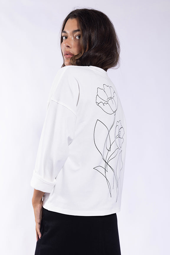 RELAXED TEE W/ BLACK FLORAL