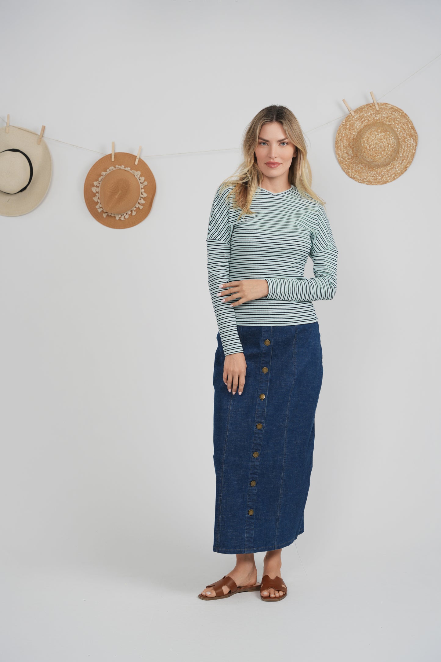 BUTTON DOWN DENIM MIDI SKIRT