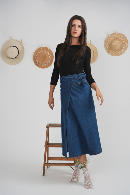 MIDI WRAP SKIRT