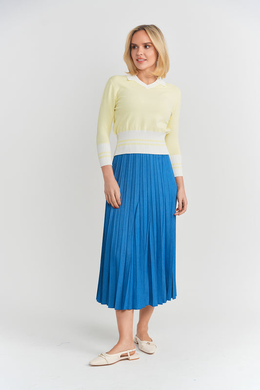 KNIT CROP TOP WITH STRIPE TRIM
