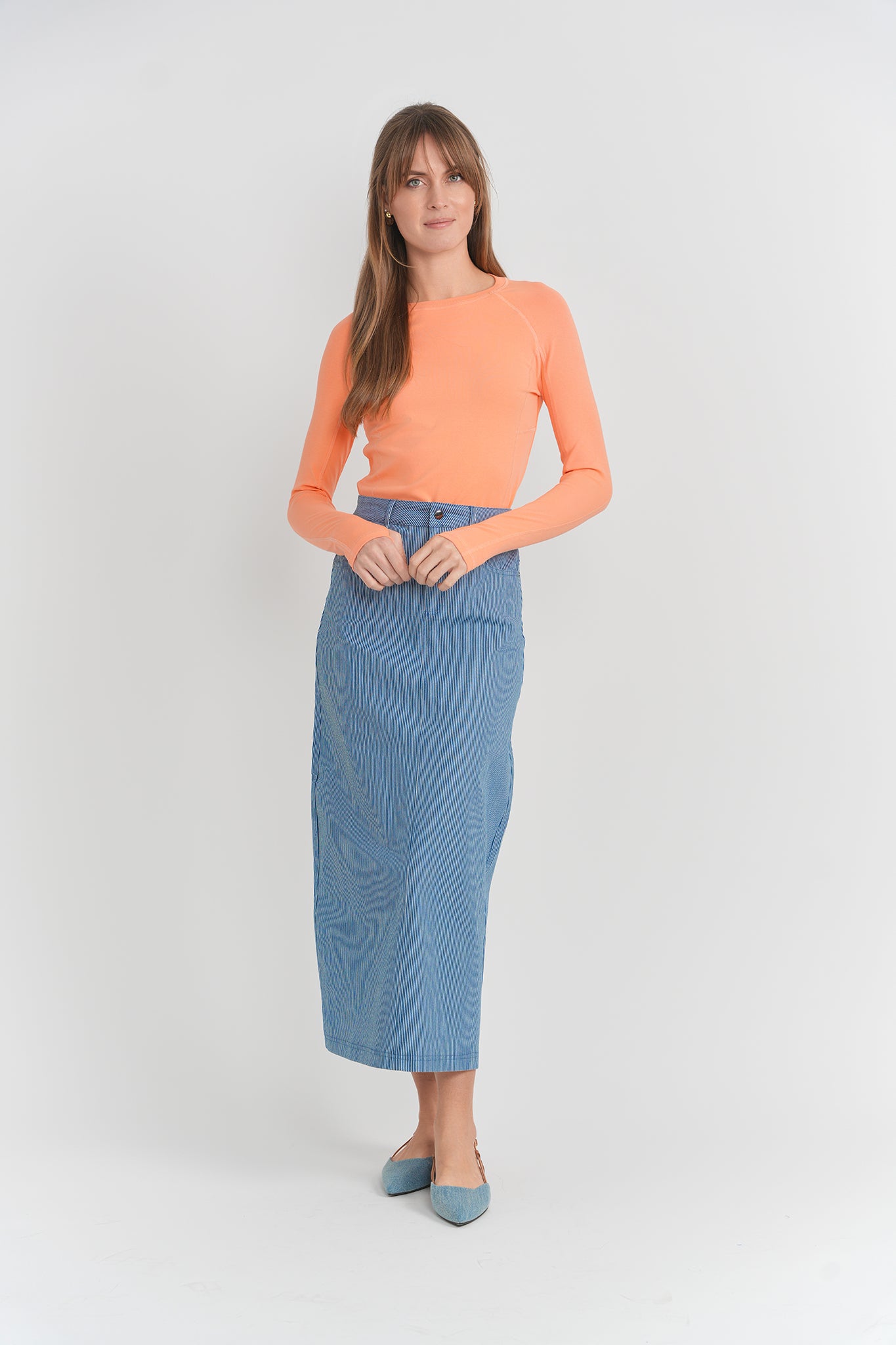 CUTOUT KNIT TOP