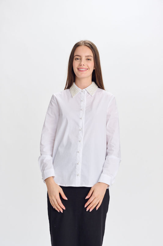 WHITE BUTTON DOWN W/ PEARLS COLLAR TOP