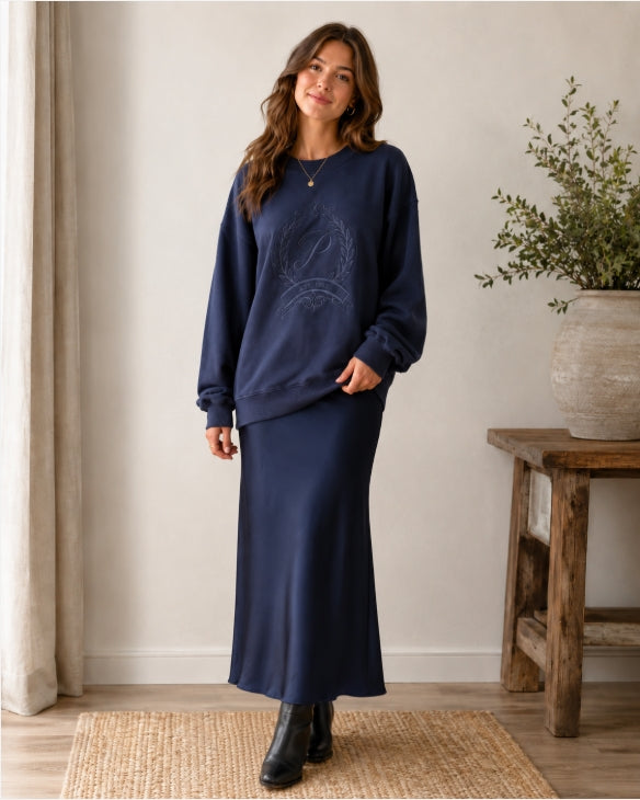 POINT EMBROIDERED SWEATSHIRT