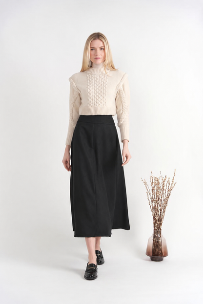 CABLE SWEATER