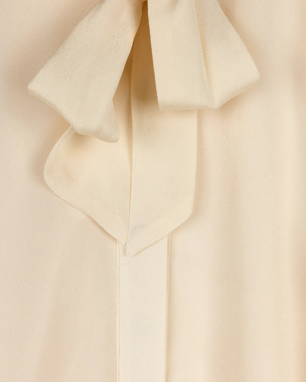 NECK TIE BLOUSE