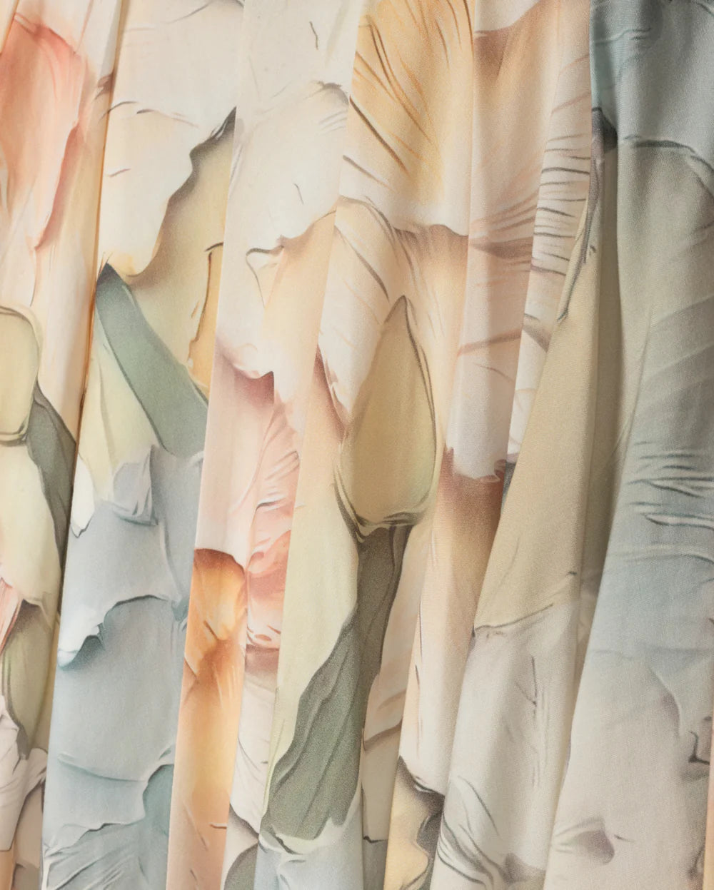 FLAIRY FLORAL SKIRT