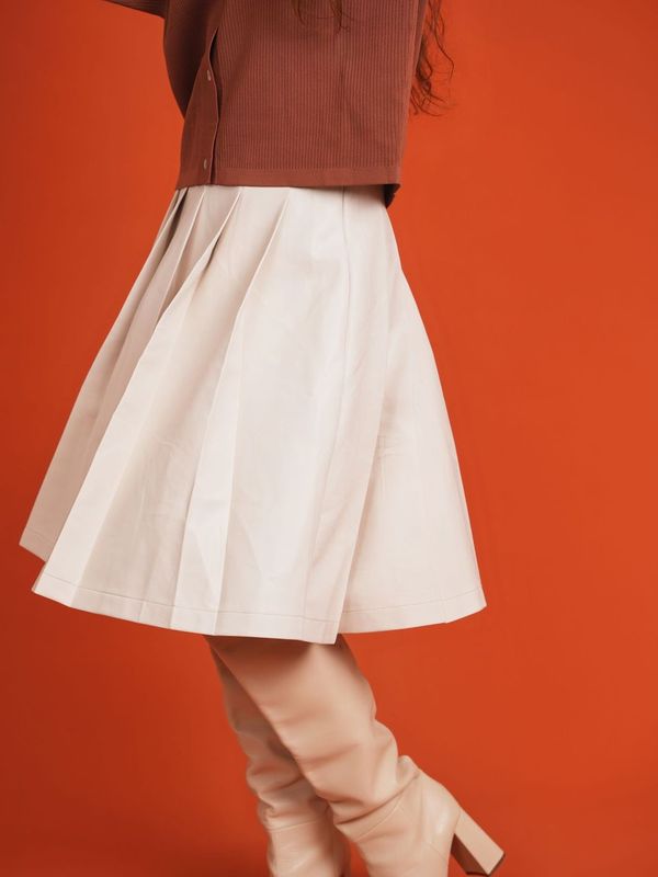 STRETCH PLEATED LEATHER SKIRT