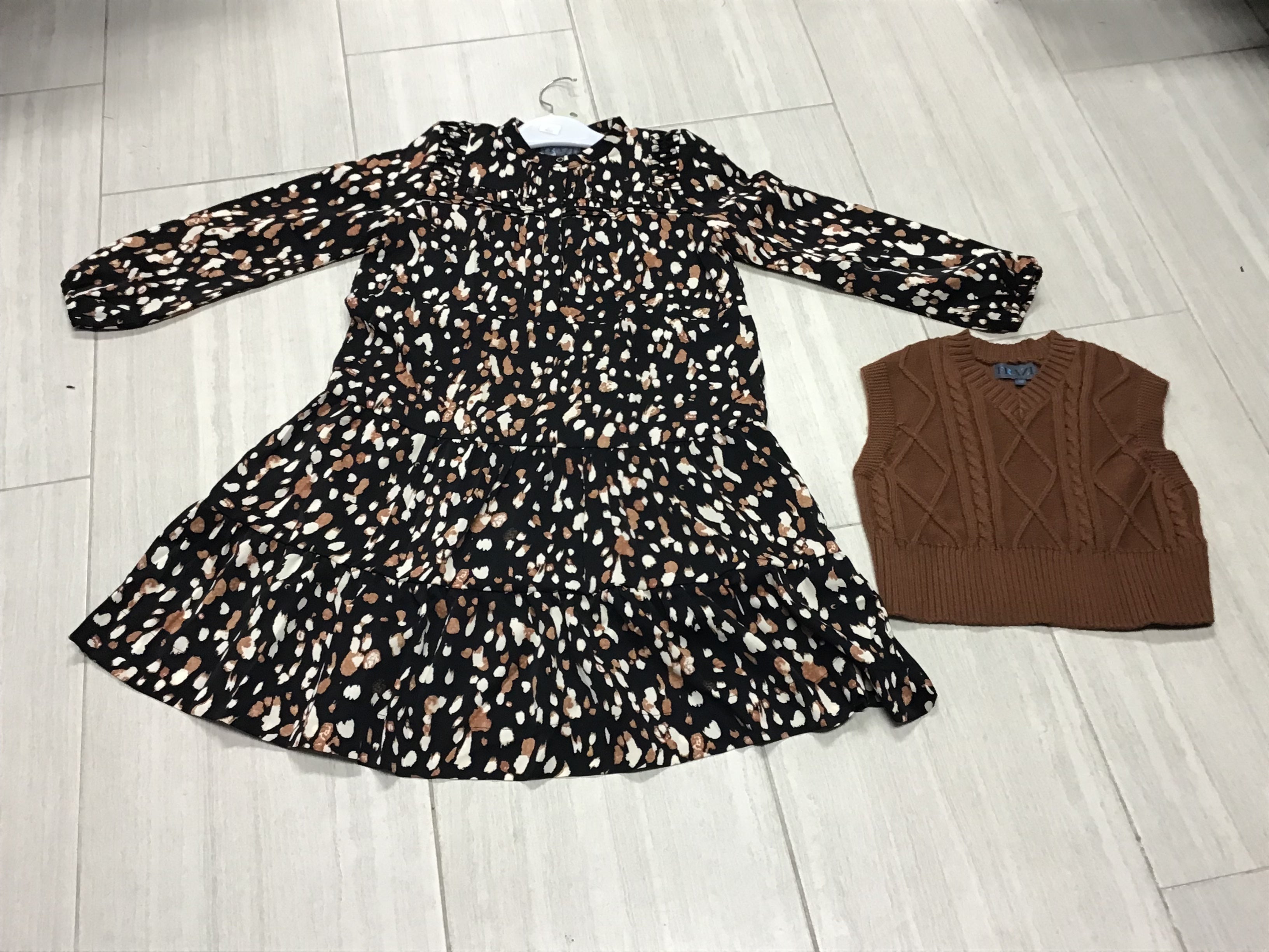 Black Leopard Dress With Knit Vest11345708581