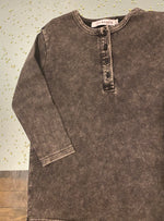 Load image into Gallery viewer, Mineral Wash Henley Top
